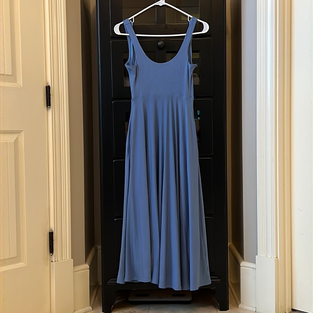 Athleta Santorini Midi Dress in Cottage Blue - Picture 2 of 4